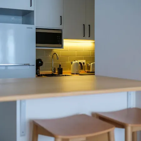 Azimute2 T0 Moderno Centro Historico Angra * Ангра-ду-Эроижму