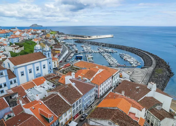 Azimute2 T0 Moderno Centro Histórico Angra Angra do Heroísmo