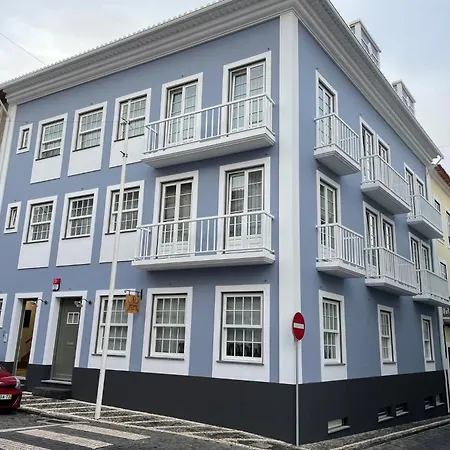 Azimute 2 - T0 Moderno Centro Historico Angra *